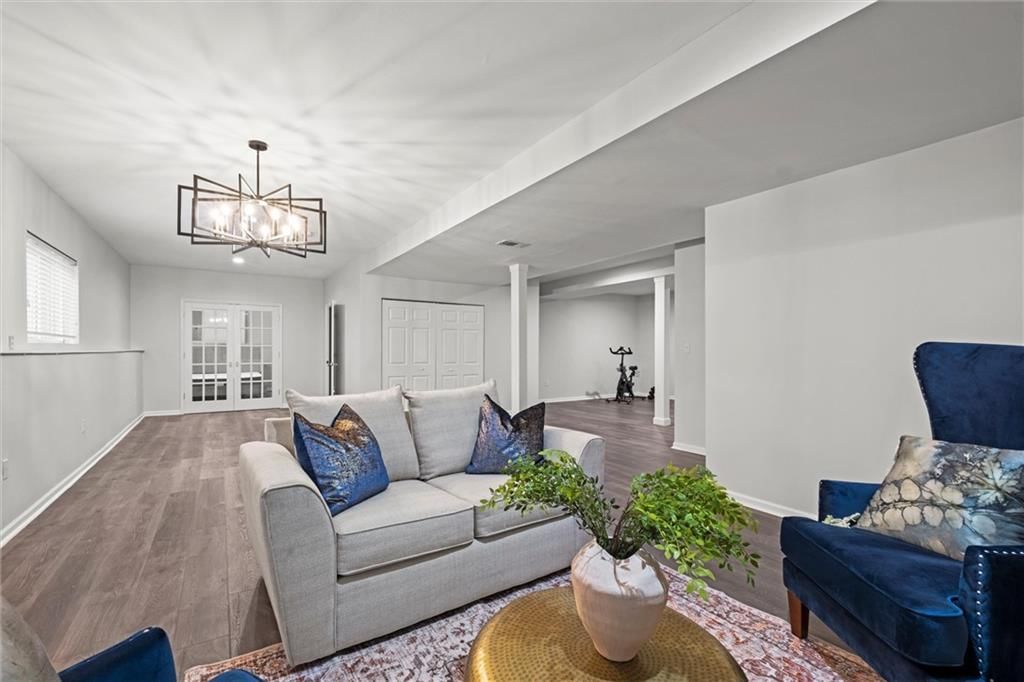 14209 Hadley Street — photo 33