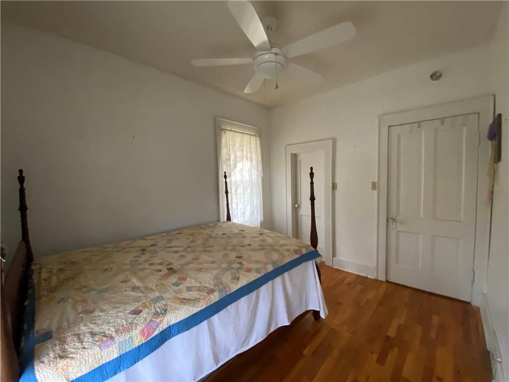 313 N Esplanade Street — photo 31