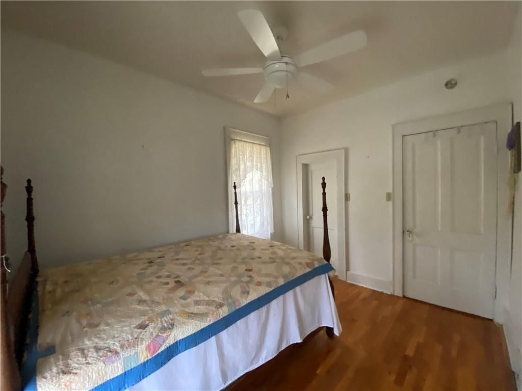 313 N Esplanade Street — photo 32