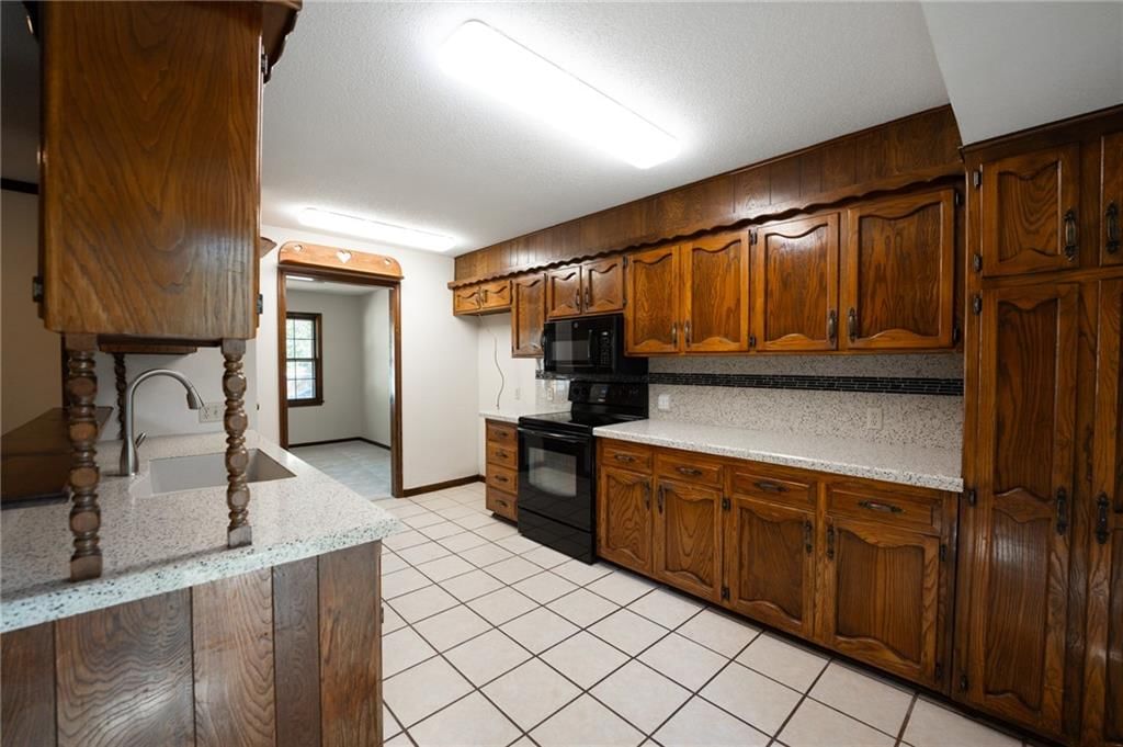 801 E Piatt Lane — photo 17