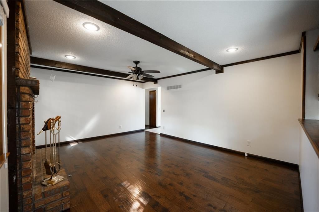 801 E Piatt Lane — photo 18