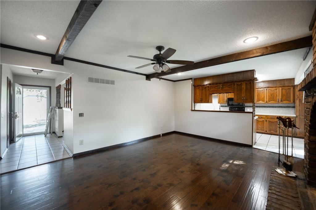801 E Piatt Lane — photo 20