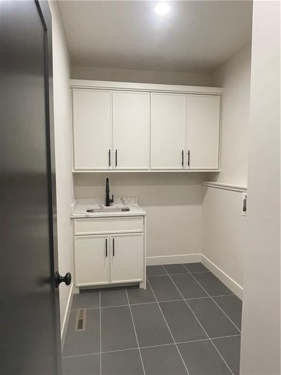 9019 Freedom Circle — photo 14