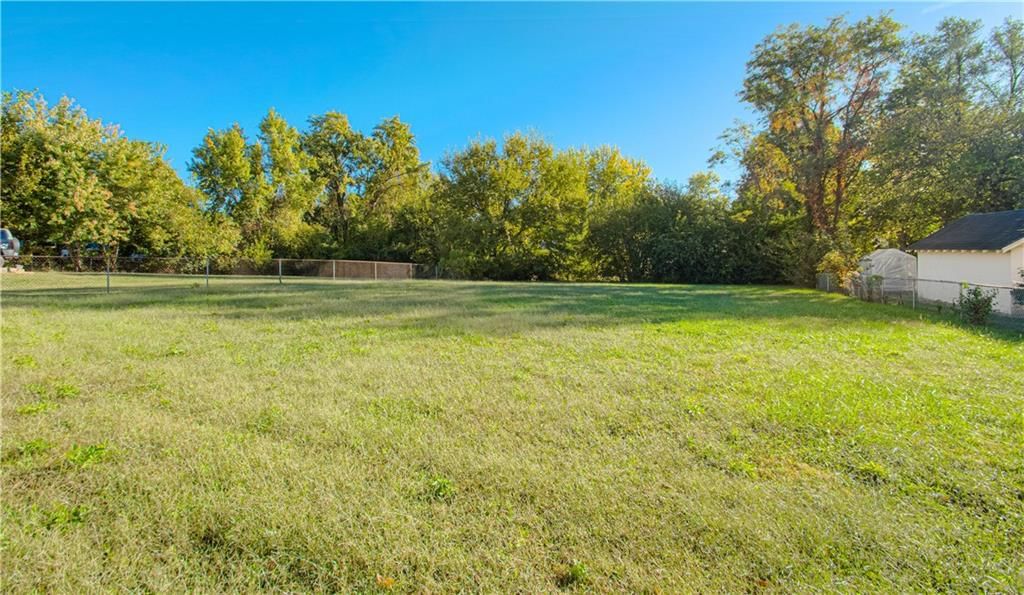 3049 N 34th Street — photo 34