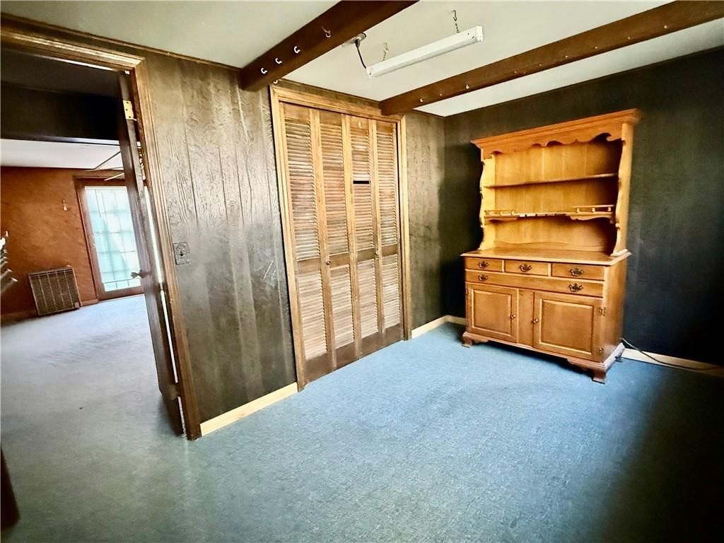 212 Sanderson Drive — photo 27