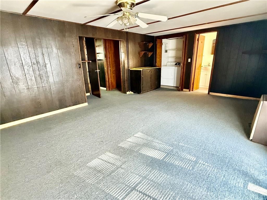 212 Sanderson Drive — photo 30