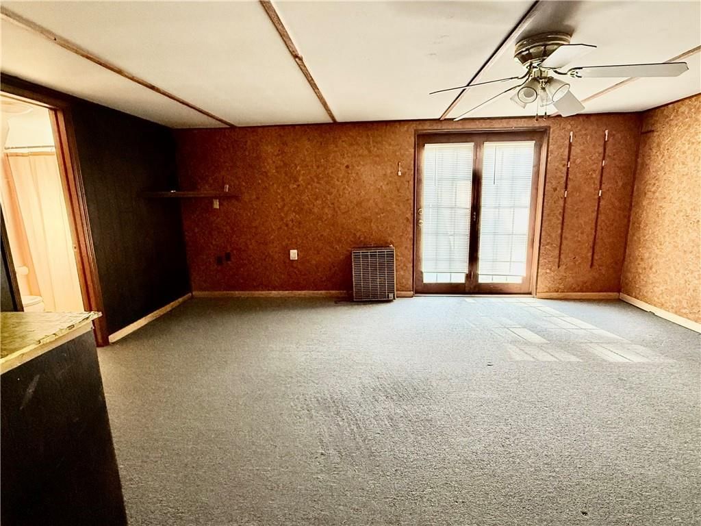 212 Sanderson Drive — photo 31