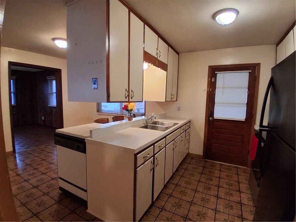 4200 NE Chaumiere Road — photo 9