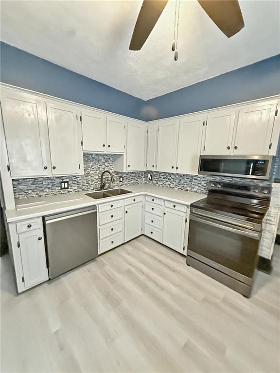 541 W 2ND Street — photo 7