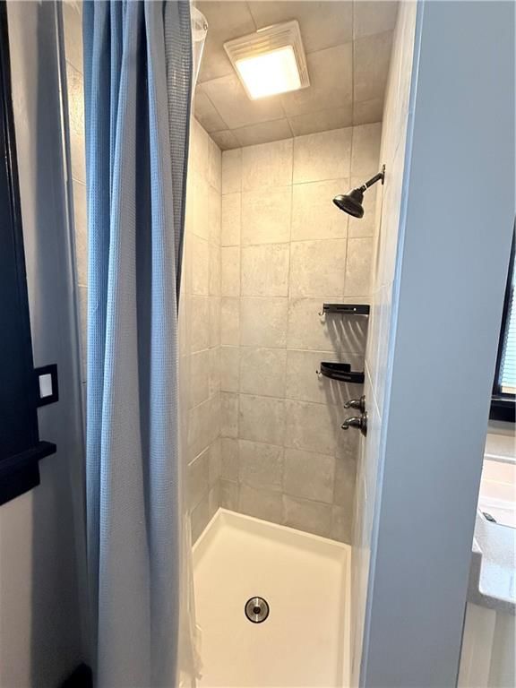 541 W 2ND Street — photo 15