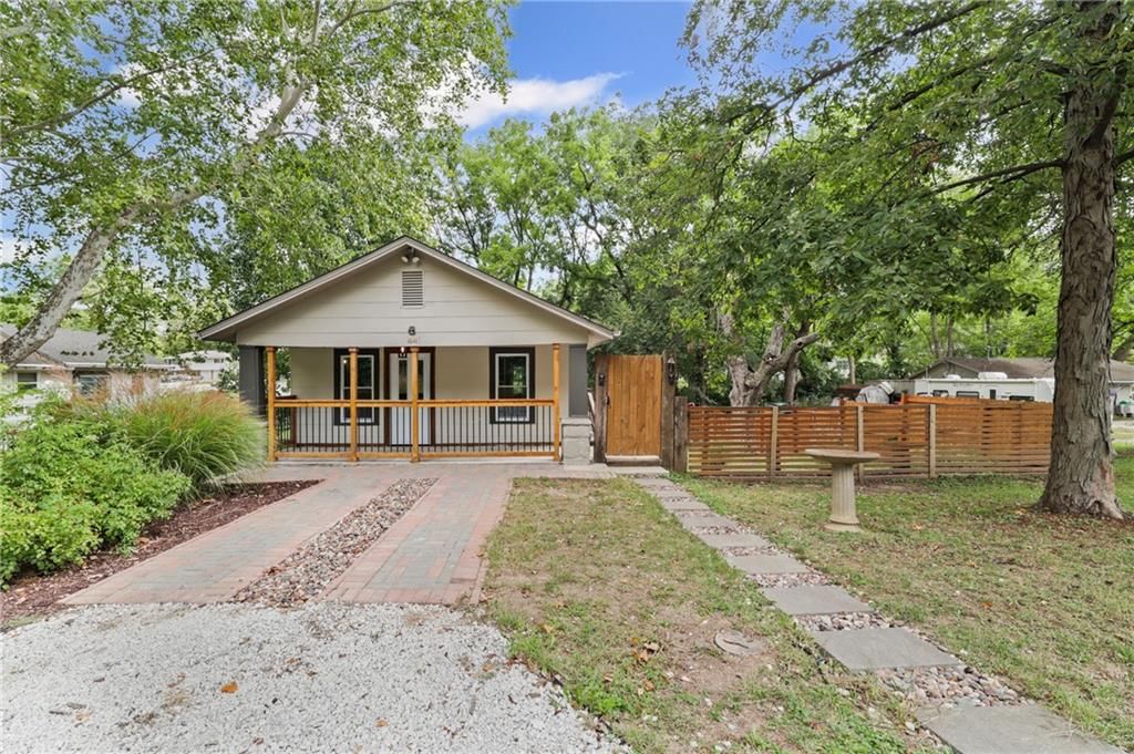 1641 S 49th Terrace, Kansas City, KS