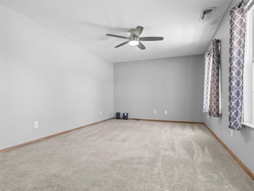 405 S 6th Street — photo 3