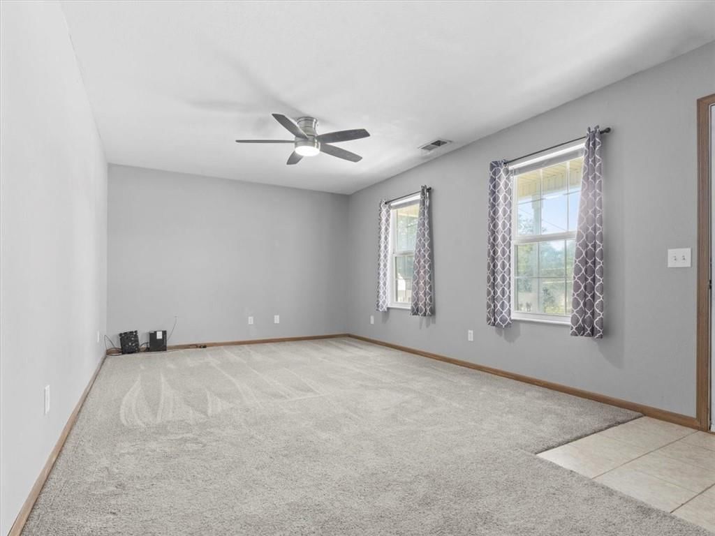 405 S 6th Street — photo 4