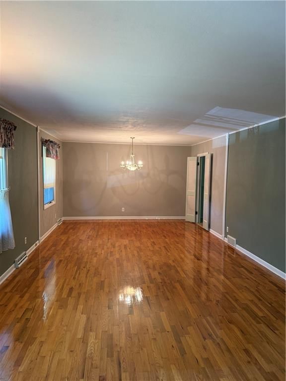 2519 Forest Avenue — photo 3