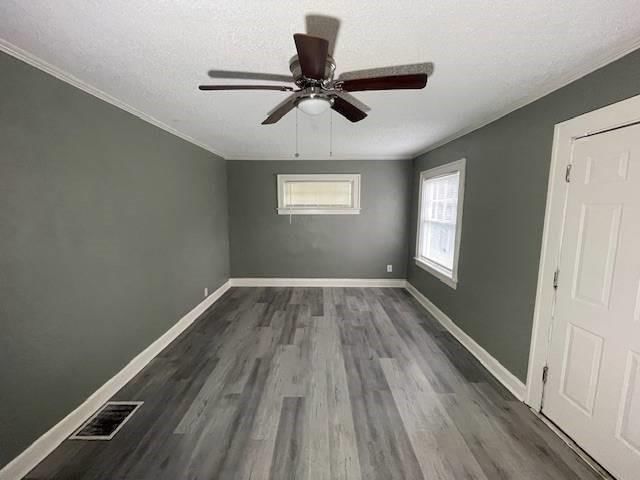 5030 Walrond Avenue — photo 5