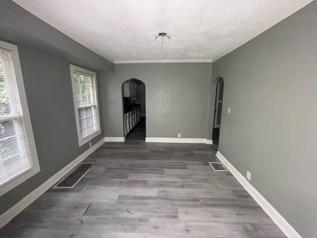 5030 Walrond Avenue — photo 6