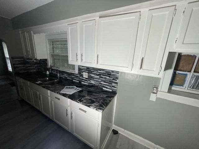 5030 Walrond Avenue — photo 17