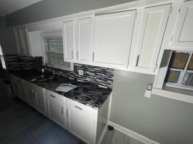 5030 Walrond Avenue — photo 18