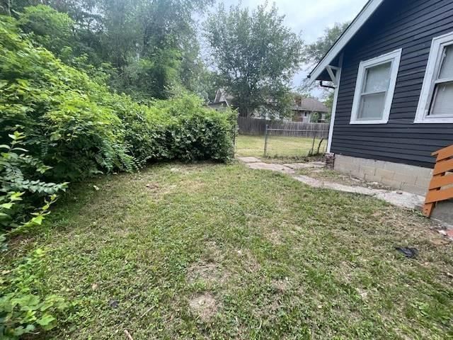 5030 Walrond Avenue — photo 31