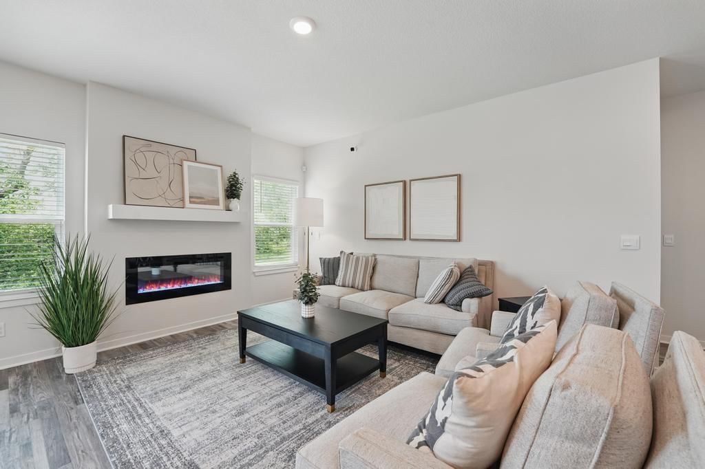 2206 Creek View Lane — photo 10