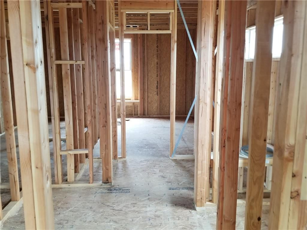 Photo 4 of 59 - 14669 Amanda Lane, Basehor, KS 66007