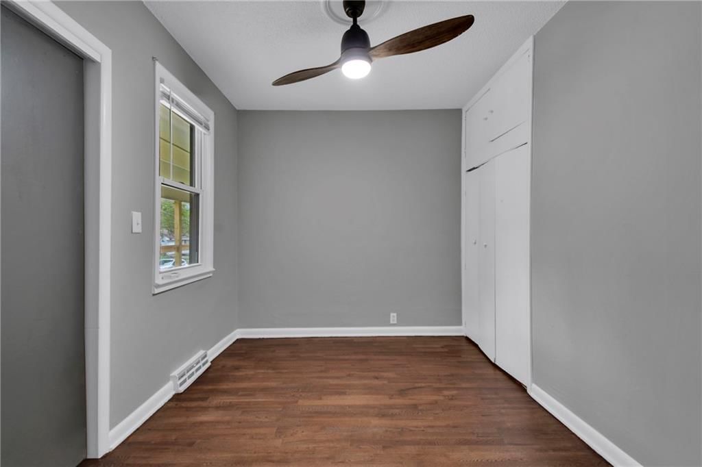 501 Lexington Road — photo 16
