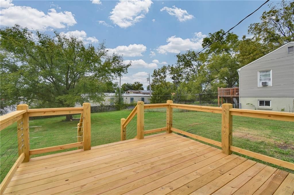 501 Lexington Road — photo 24