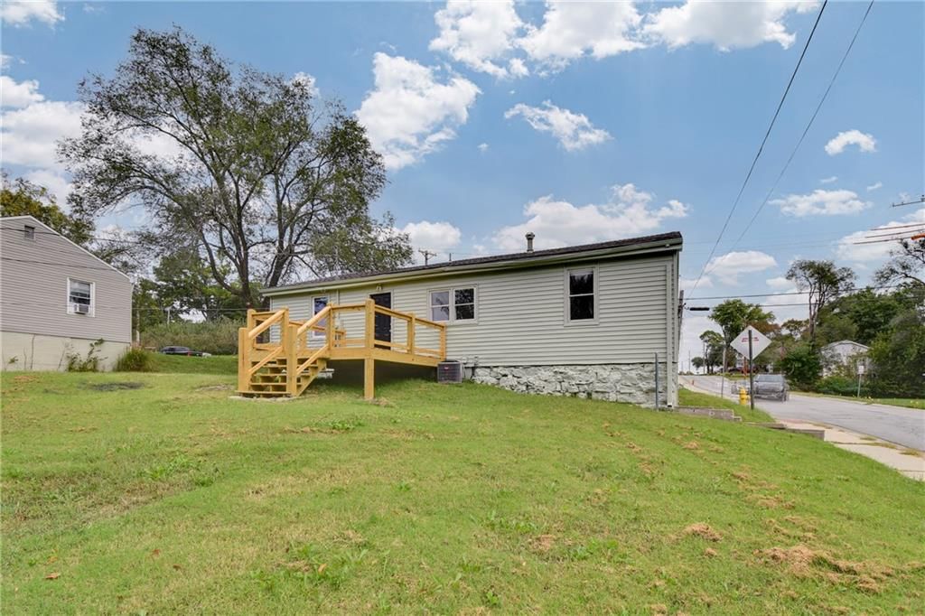 501 Lexington Road — photo 25