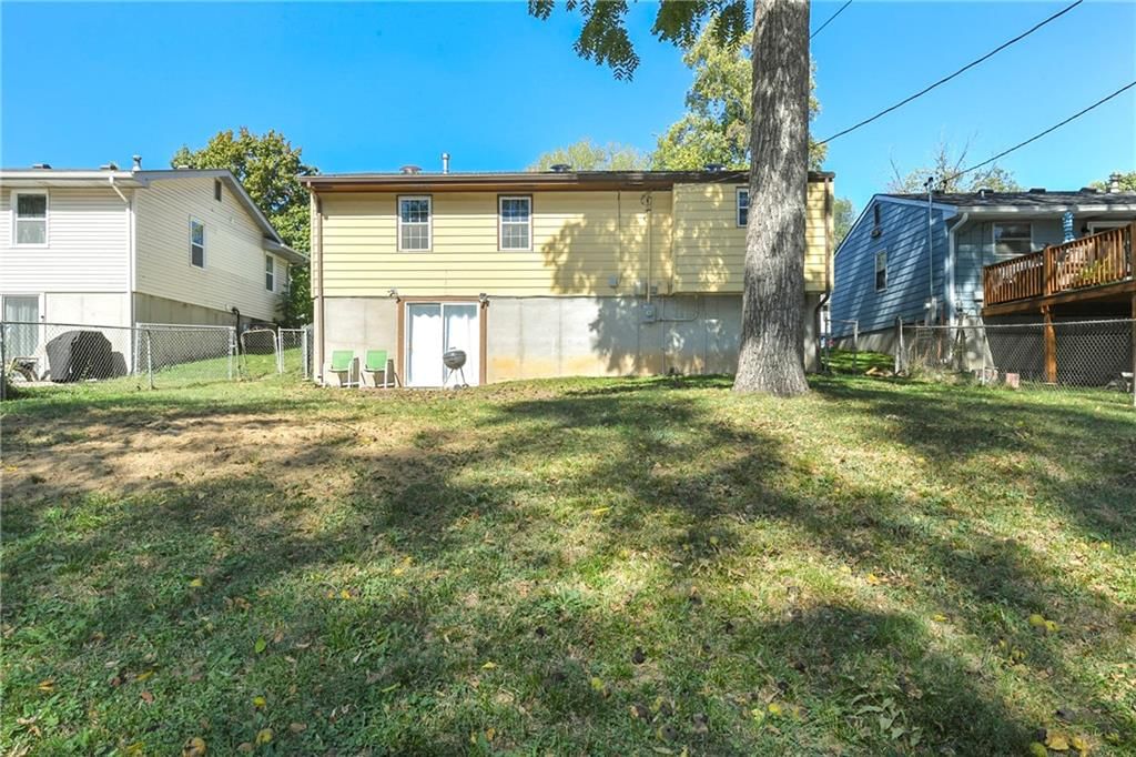 Photo 31 of 32 - 8163 NE 51st Street