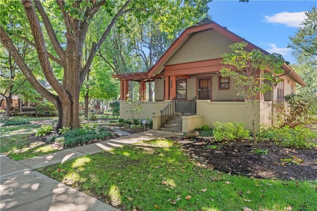 4166 Cambridge Street — photo 3