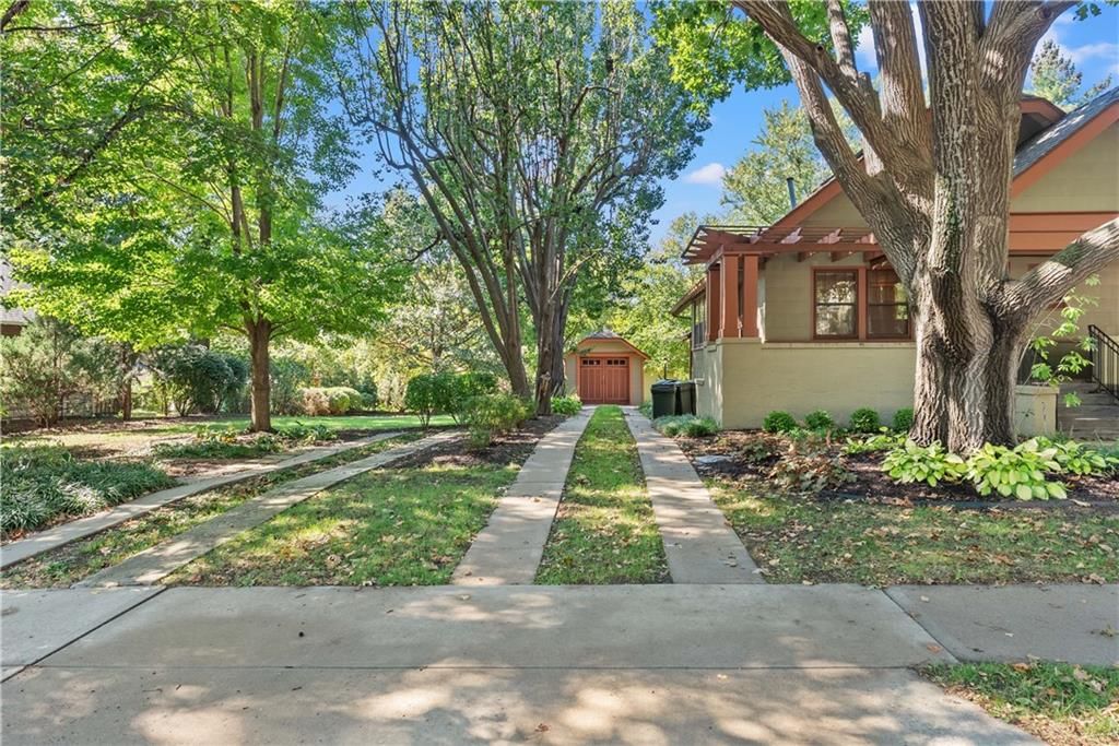 4166 Cambridge Street — photo 4