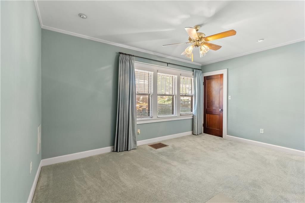 4166 Cambridge Street — photo 20