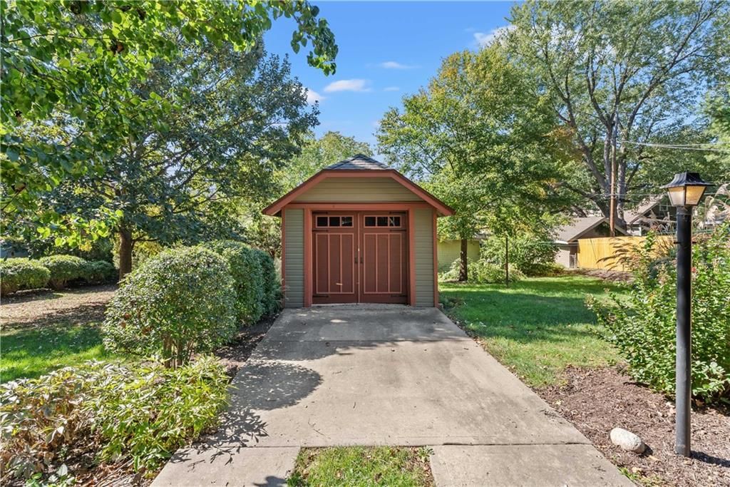 4166 Cambridge Street — photo 28