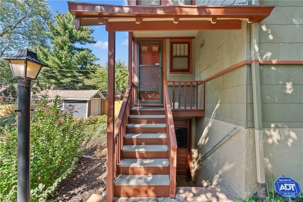4166 Cambridge Street — photo 34
