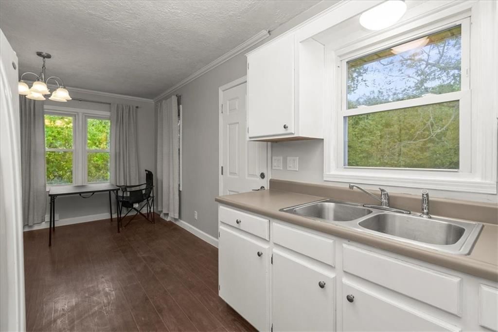 105 SW 28th Street — photo 10