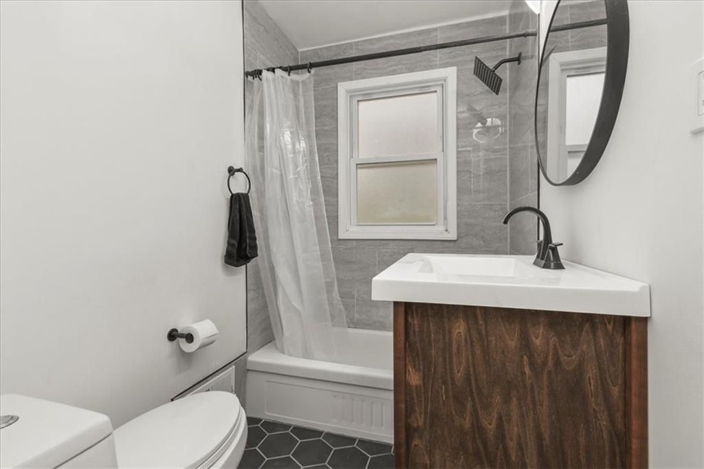 105 SW 28th Street — photo 12