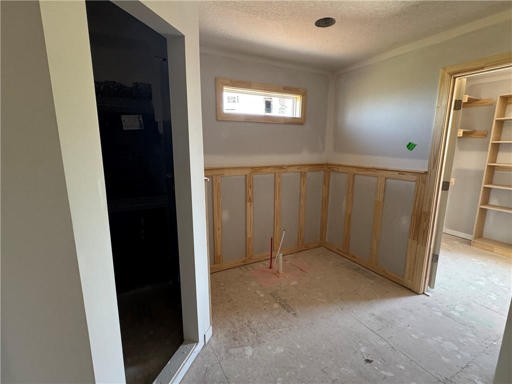 20774 Emerald Street — photo 37