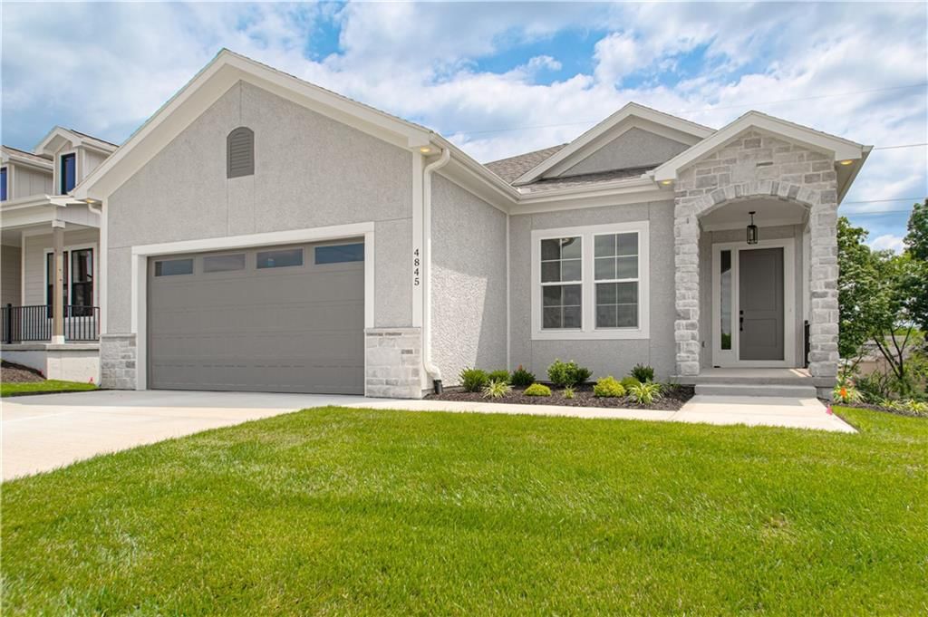 4845 NW Martin Street, Riverside, MO: listing photo 2