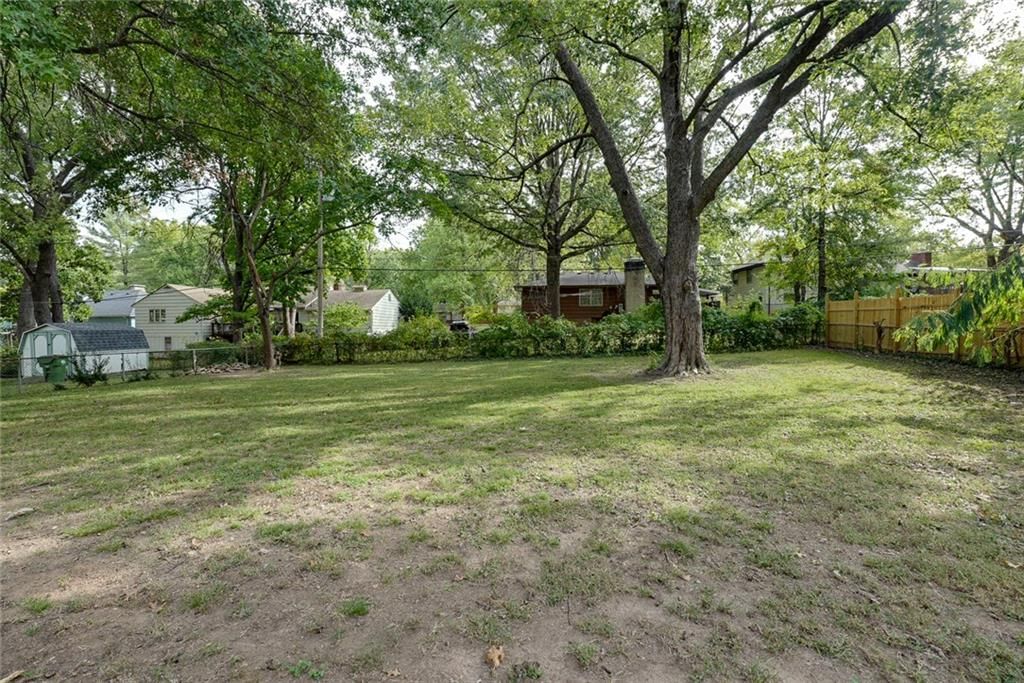 Photo 31 of 36 - 8015 hardy Avenue
