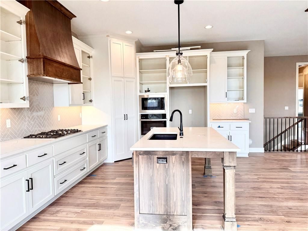 4935 NW Martin Street — photo 7