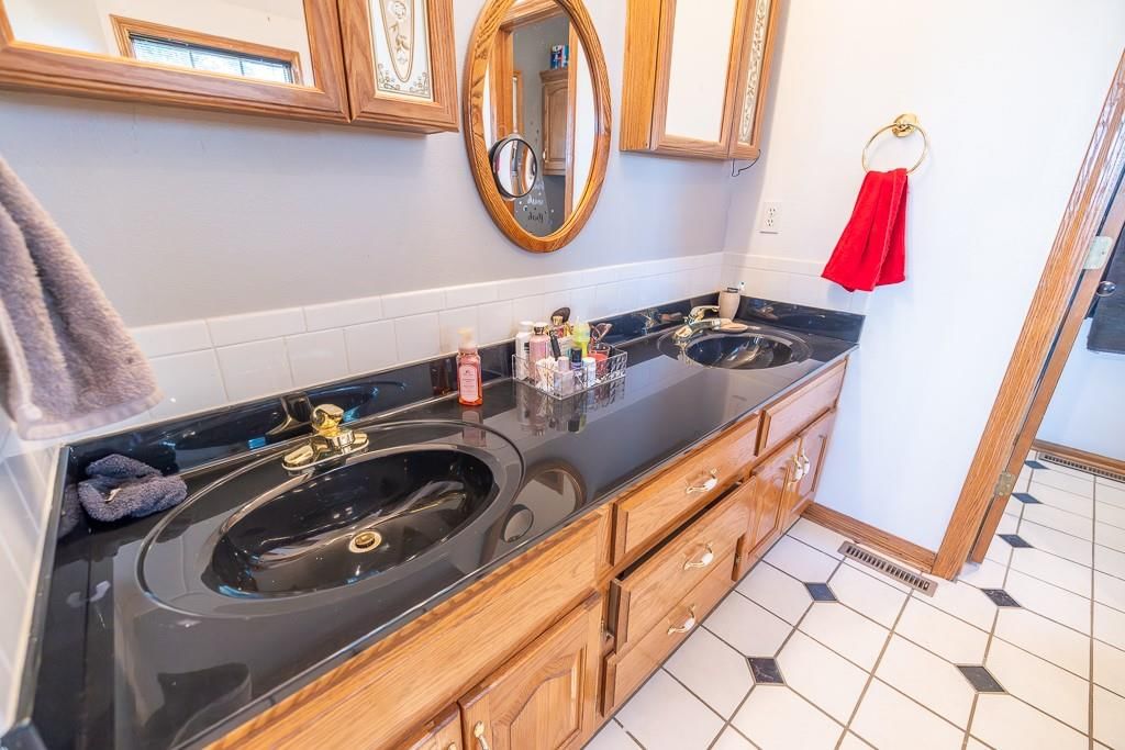 800 NW 950th Road — photo 41