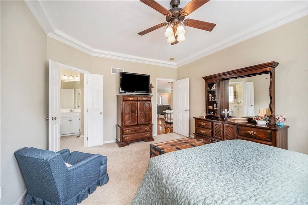 1119 SW Hoke Drive — photo 16