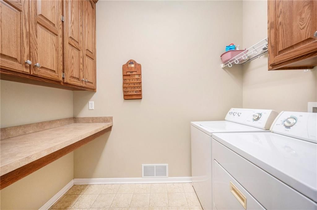 1119 SW Hoke Drive — photo 21