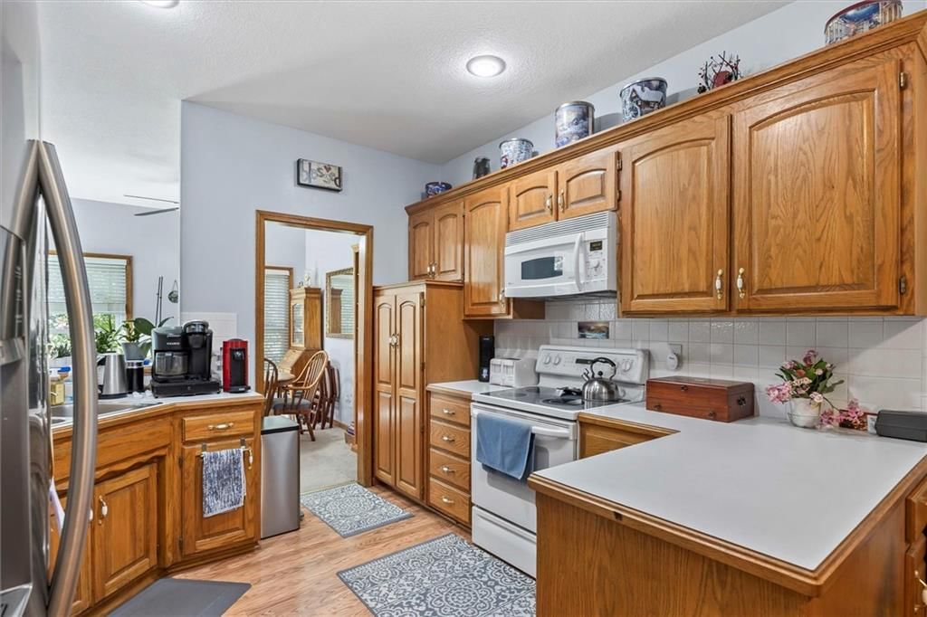 147 W Colleen Court — photo 4