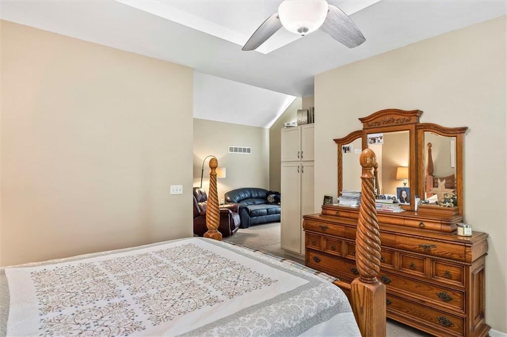 147 W Colleen Court — photo 12