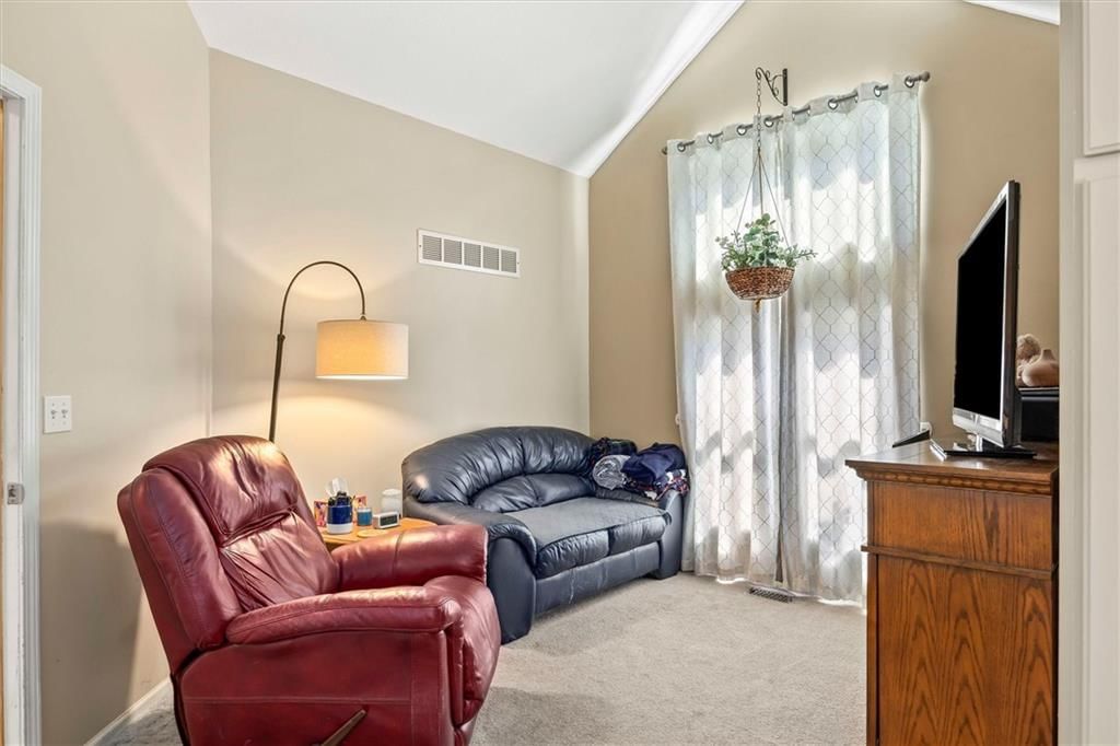147 W Colleen Court — photo 13