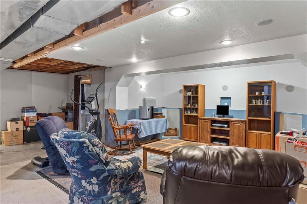 147 W Colleen Court — photo 21