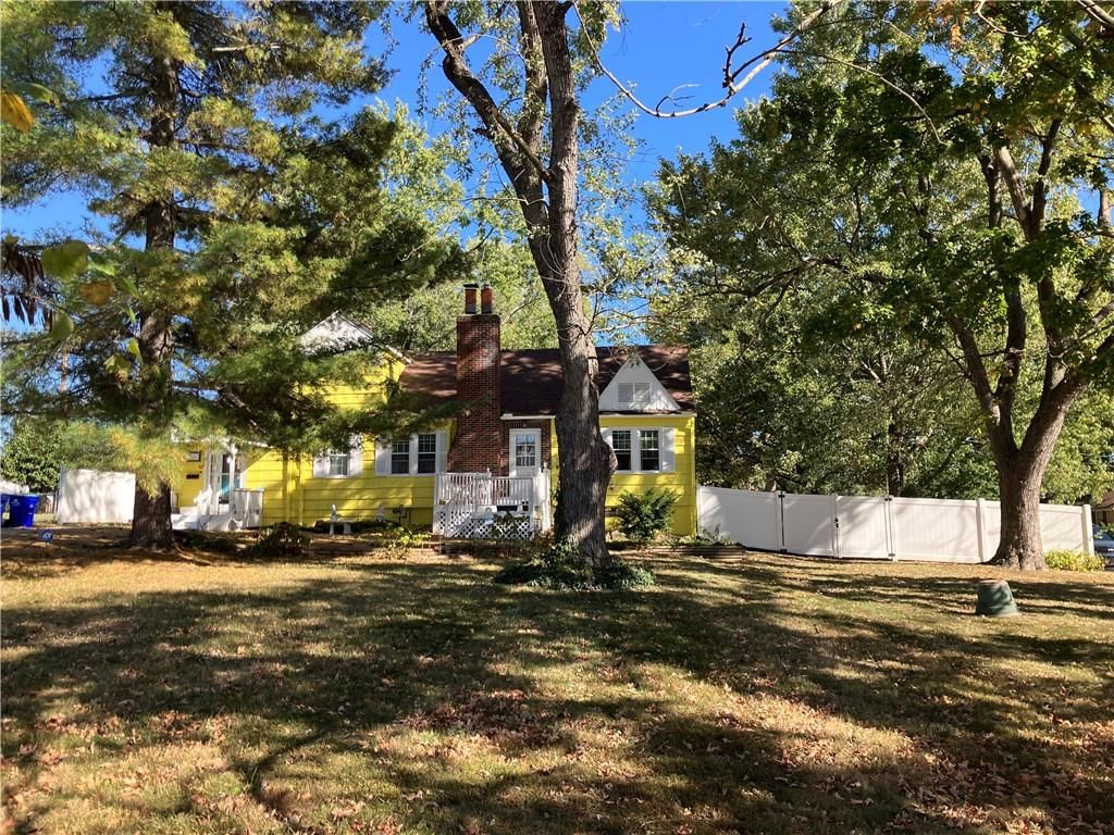 13407 Bennington Avenue — photo 9