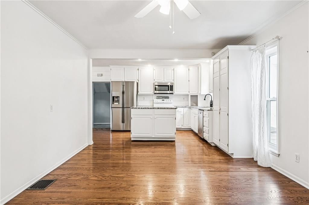 13407 Bennington Avenue — photo 12