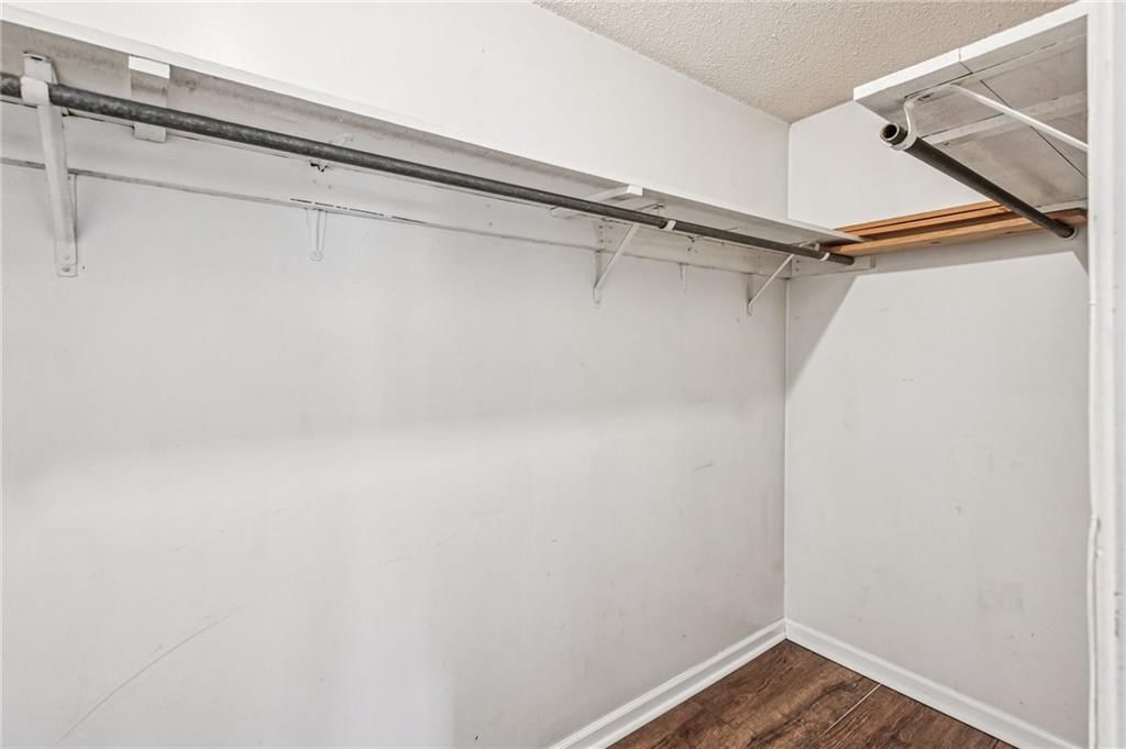 13407 Bennington Avenue — photo 40